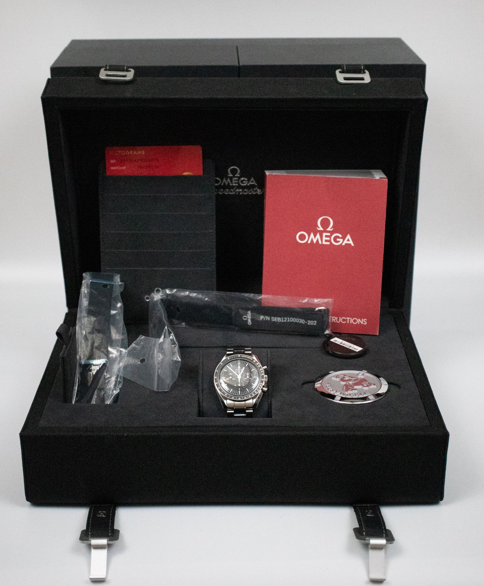 Pre-Owned Omega Speedmaster Pro Moonwatch 311.30.42.30.01.005 42MM Hesalite
