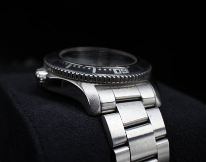 Breitling Super Ocean A17391 Black Dial