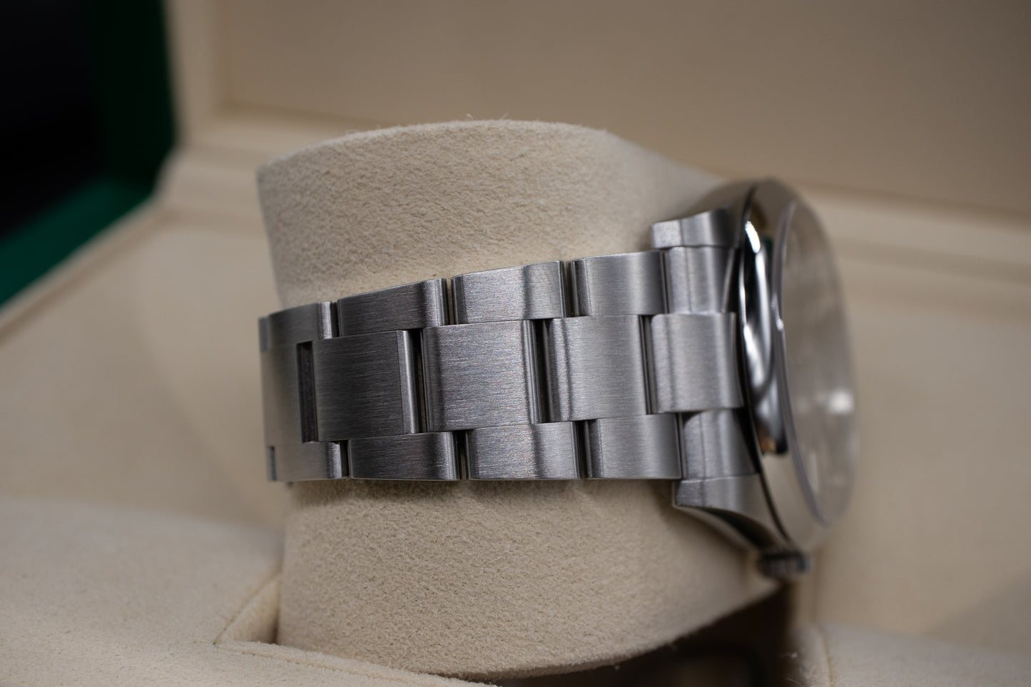 Pre-Owned: Rolex Oyster Perpetual 124300