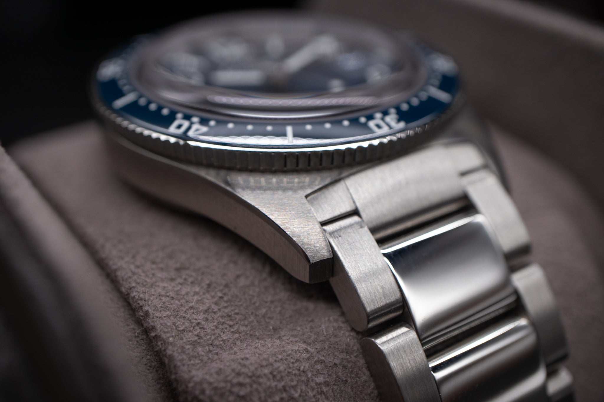 Glashutte Original Spezialist SeaQ 1969 Blue Watch 1-39-11-09-81-70