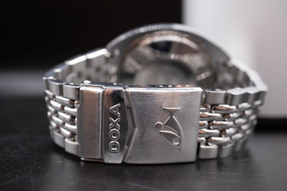 Pre-Owned Doxa Sub 300 Searambler ‘Silver Lung’ Limited Reissue Anniversary