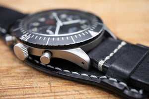Pre-Owned Heuer Bundeswehr Bund 1550 SG (3H/T)