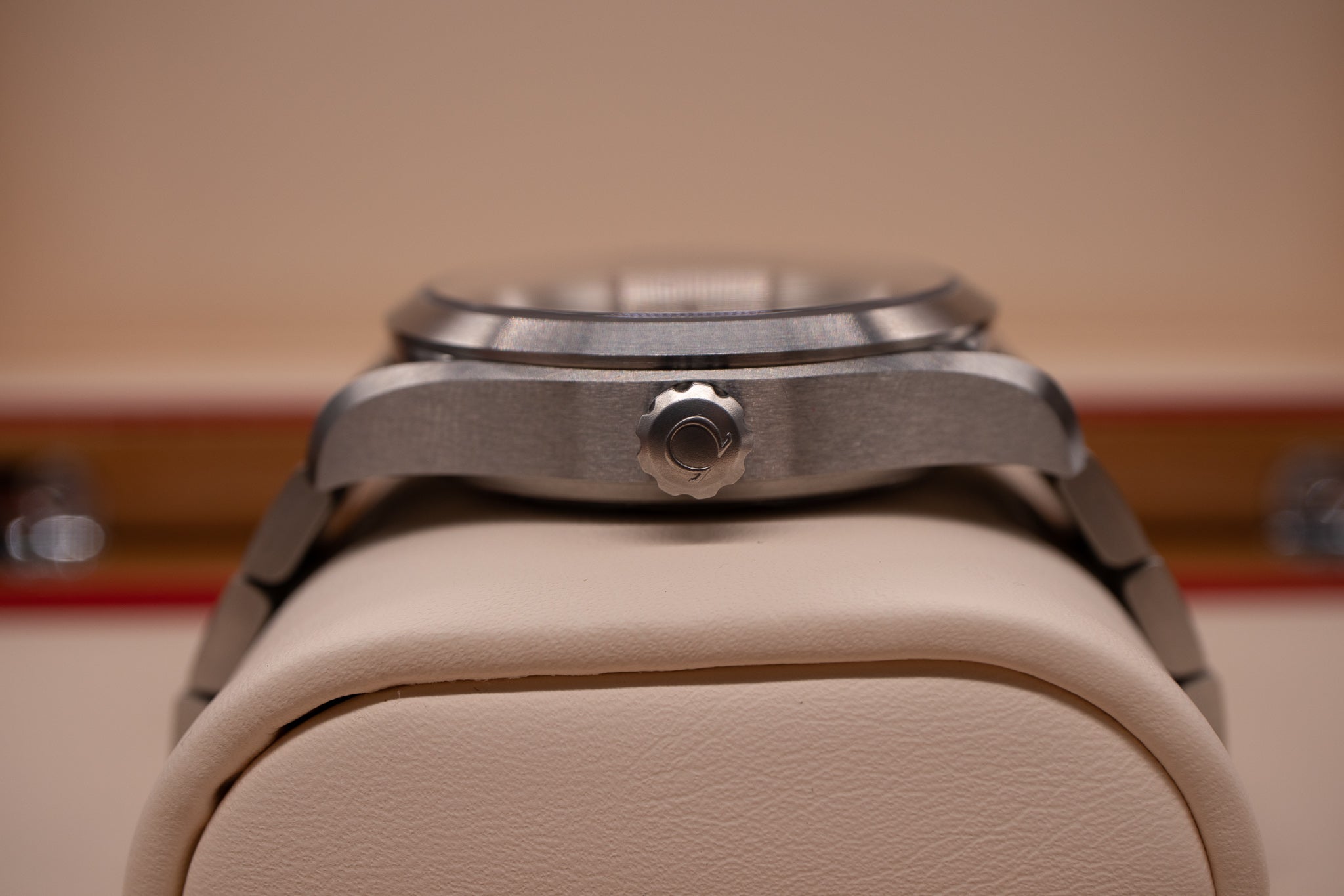 Pre-Owned Omega Railmaster