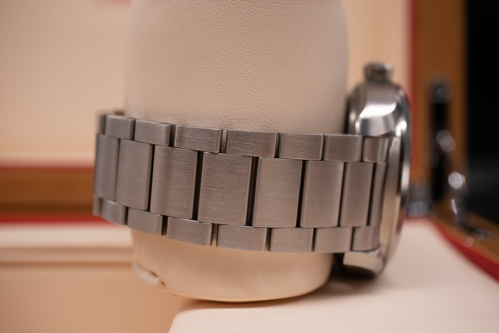 Pre-Owned Omega Railmaster