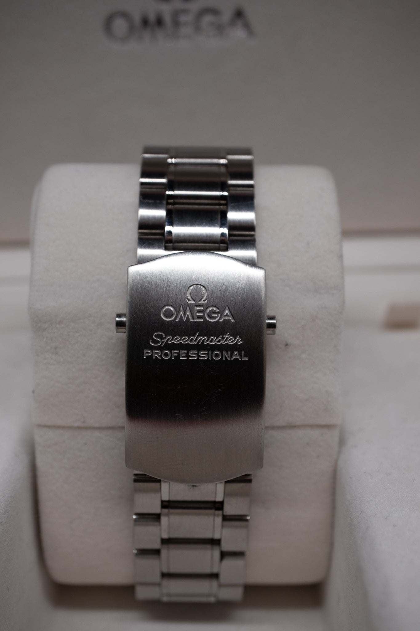 Pre-Owned Omega Speedmaster REF: 35735000