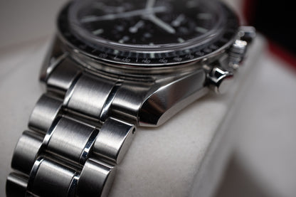 Pre-Owned Omega Speedmaster REF: 35735000