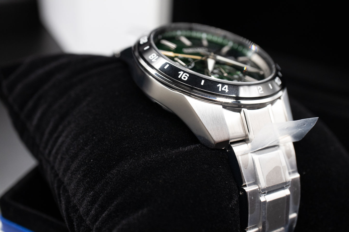 Seiko Presage Sharp Edge SPB219J1 Green Dial
