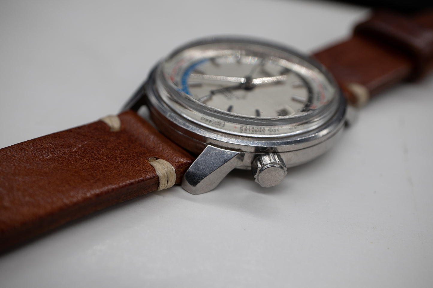 Pre-Owned Seiko 6217-7000 World Timer