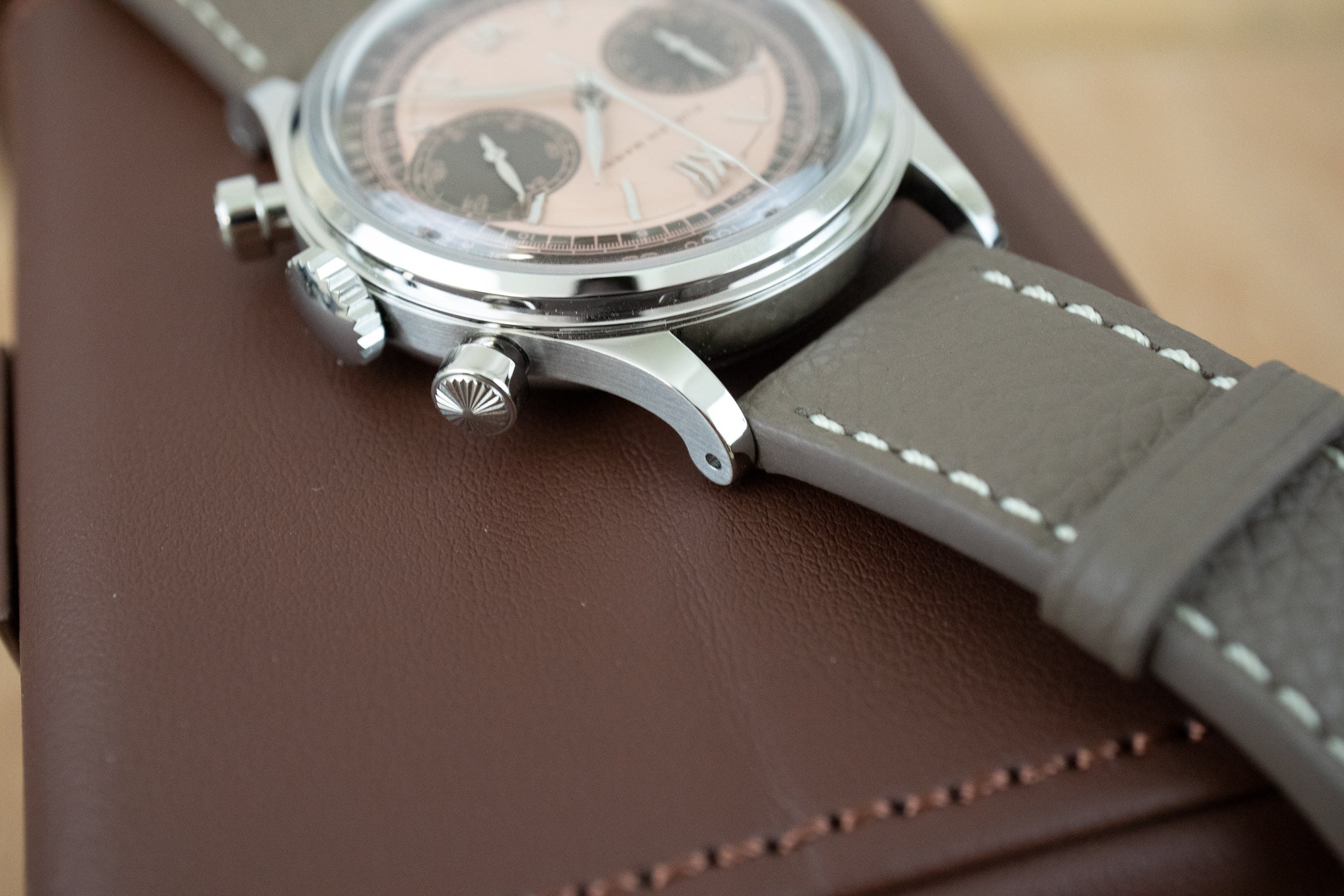 Pre-Owned: Furlan Marri Havana Salmon Dial 1031-A