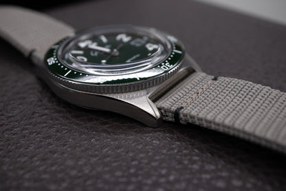 Pre-Owned Glashutte Original SeaQ 1-39-11-13-83-34 Green