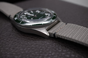 Pre-Owned Glashutte Original SeaQ 1-39-11-13-83-34 Green