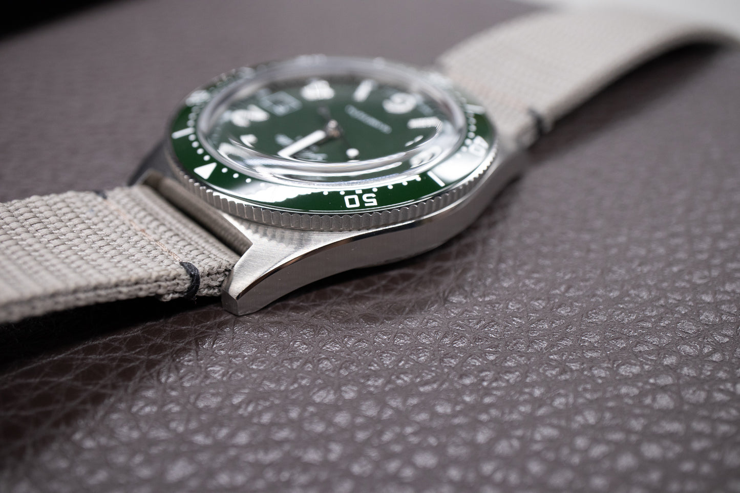 Pre-Owned Glashutte Original SeaQ 1-39-11-13-83-34 Green