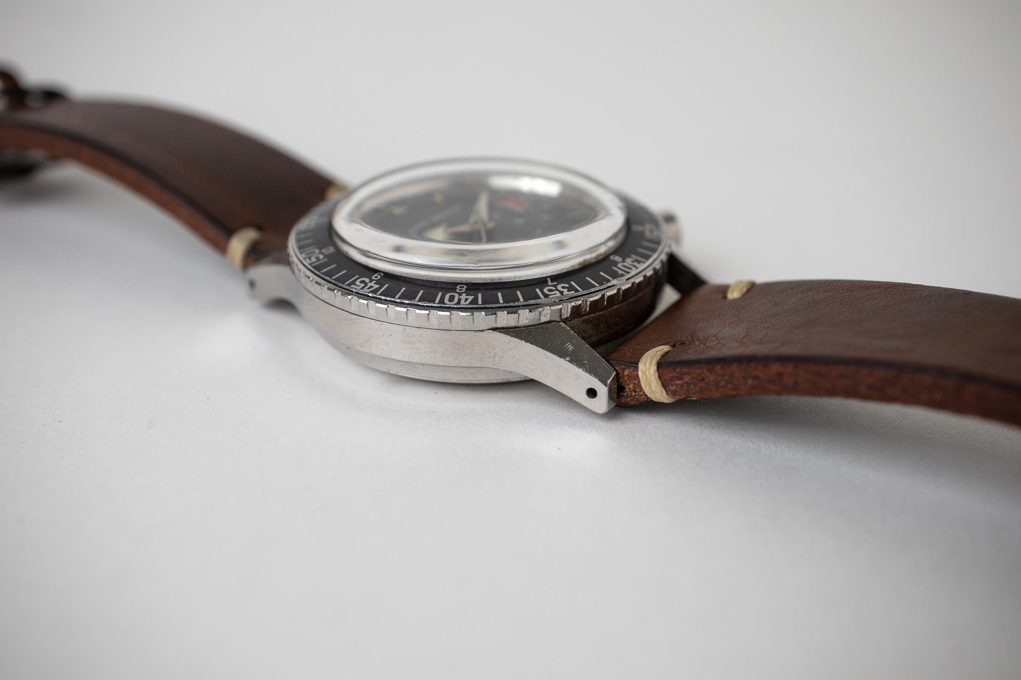 Nivada Grenchen Aviator Sea Diver Chronograph 9989-8222
