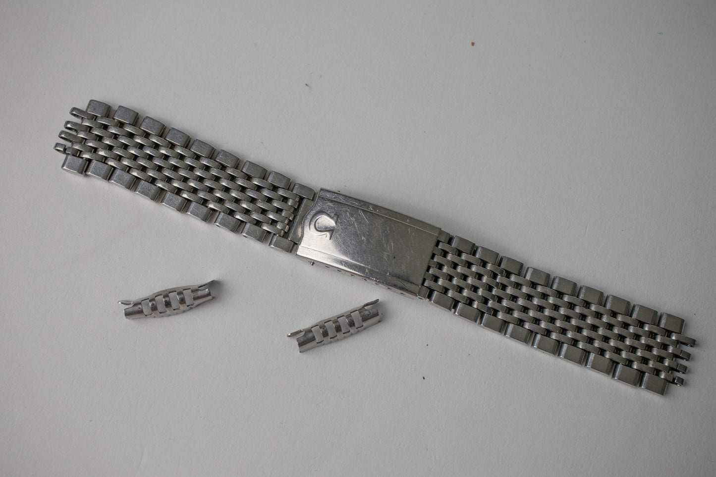 Omega 1037 no.12 Stainless Steel Beads of Rice Bracelet 19mm