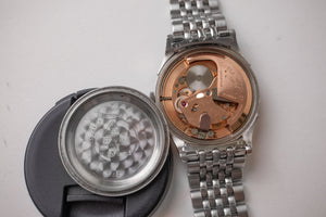 Omega 2438 - 1