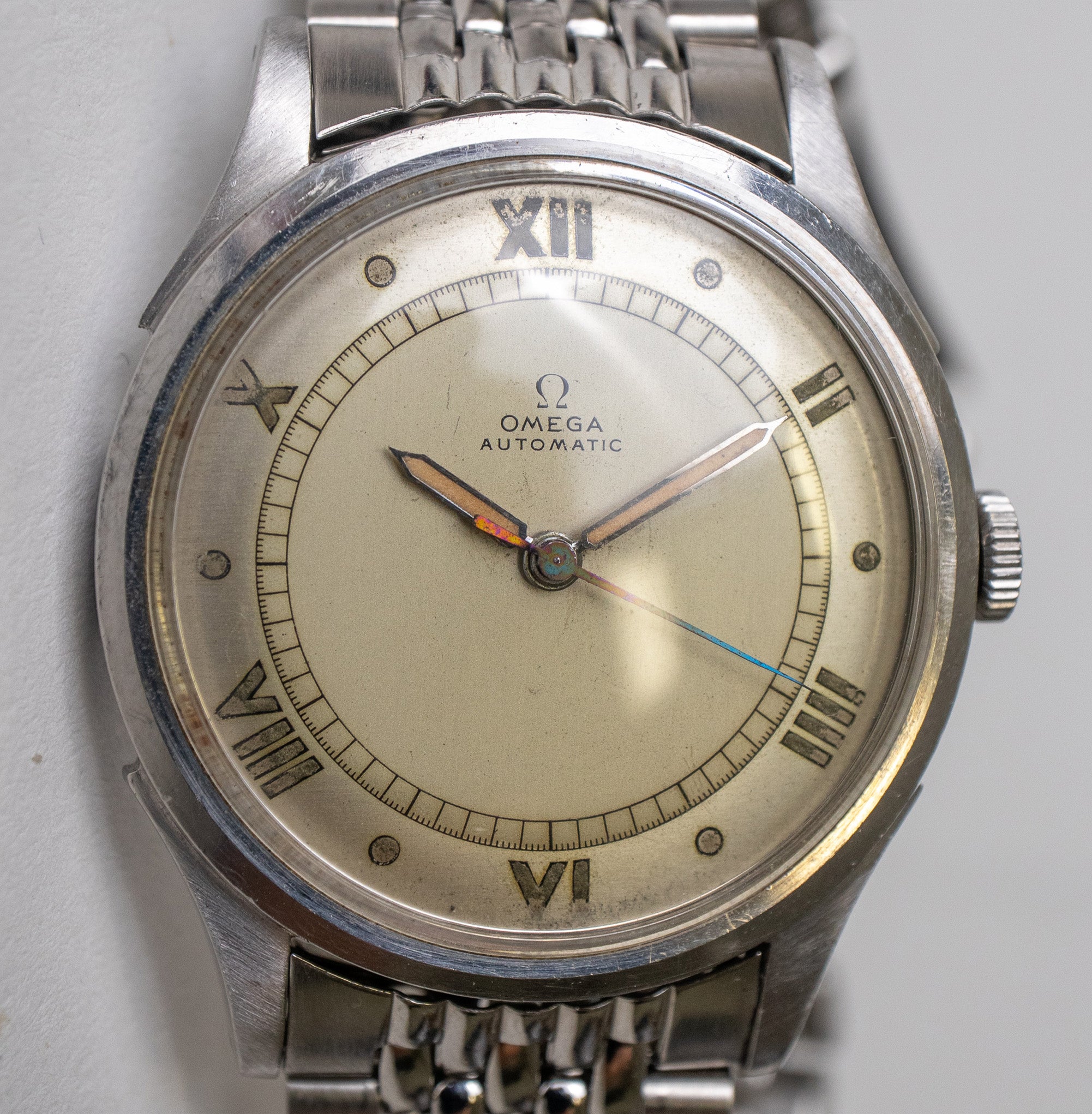 Omega 2438 - 1