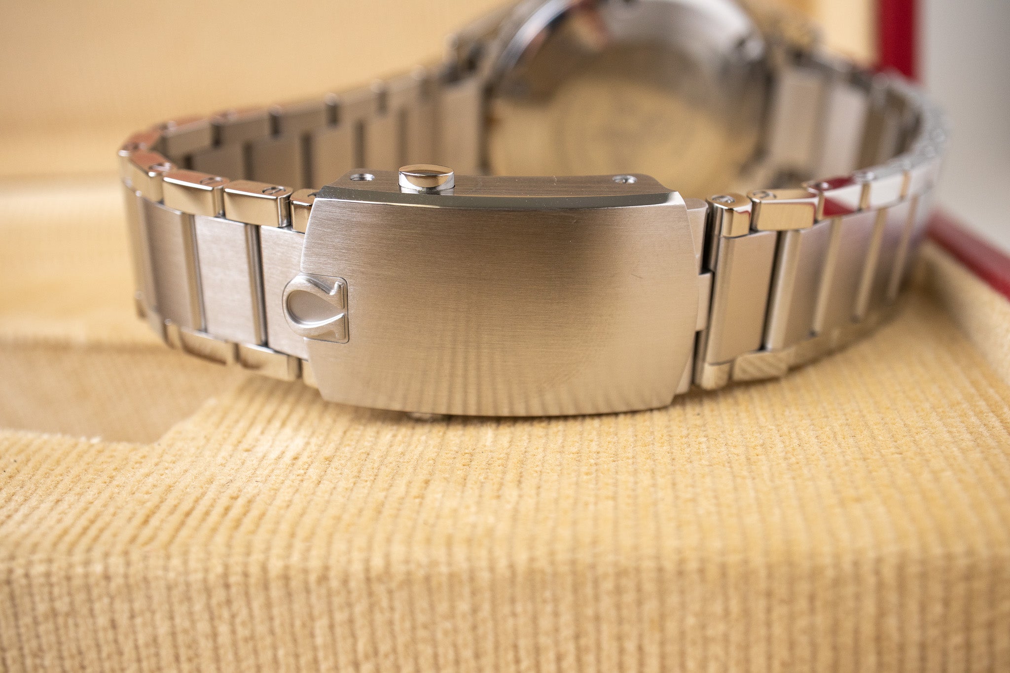 Omega Seamaster 300 1957 Trilogy 234.10.39.20.01.001