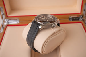Omega Seamaster 300M 210.32.42.20.01.001