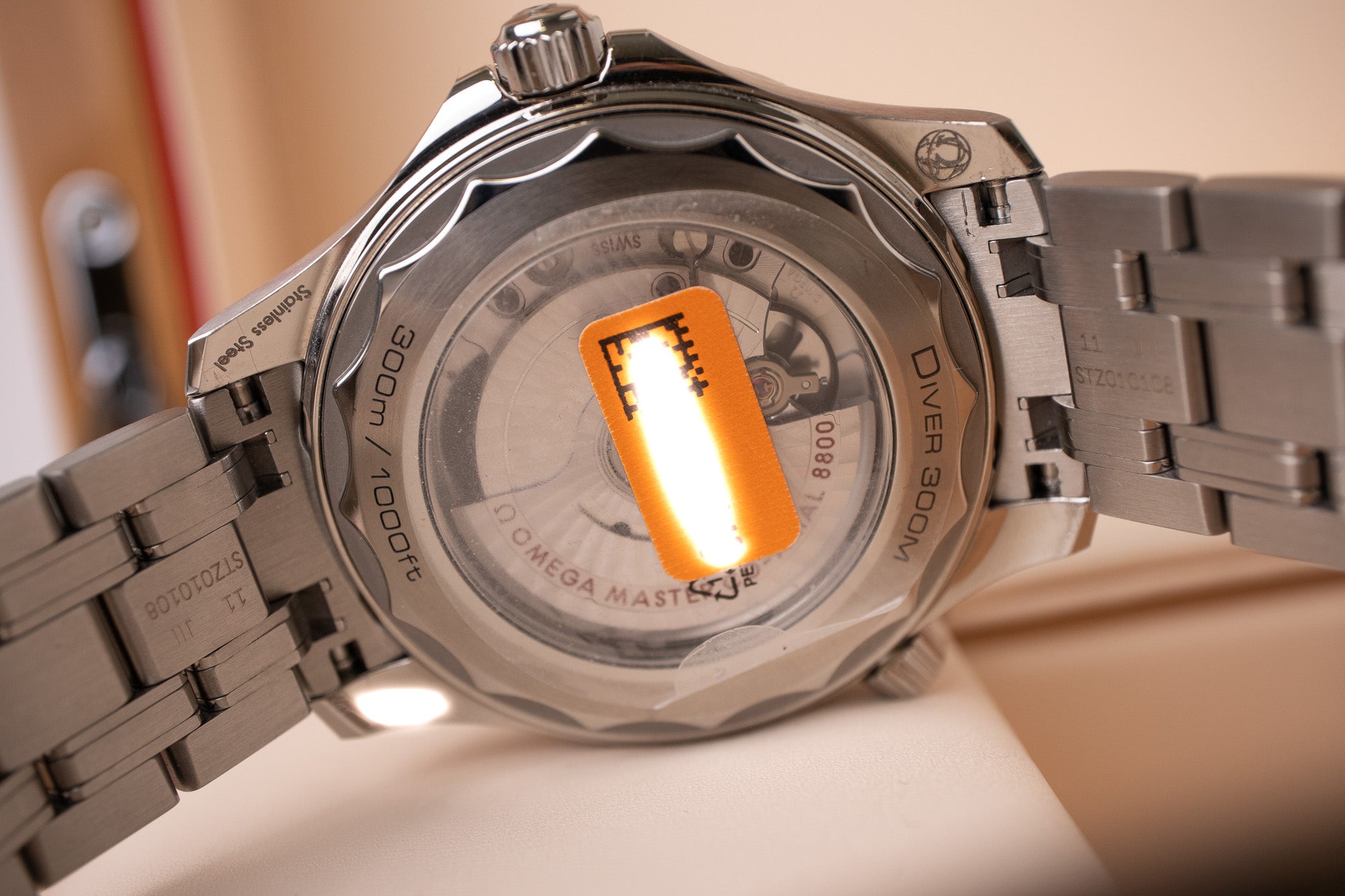 Omega Seamaster 300M Green 210.30.42.20.10.001