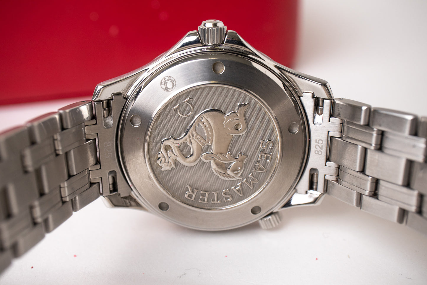 Omega Seamaster 300M James Bond 'Casino Royale' 2220.80