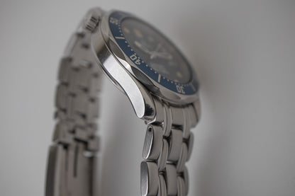 Omega Seamaster Midsize 2561.80
