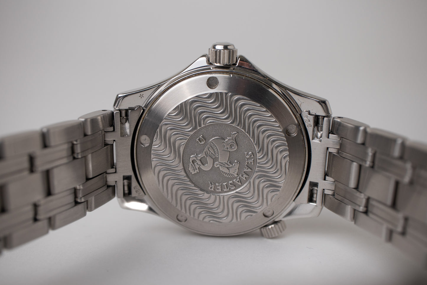 Omega Seamaster Midsize 2562.80