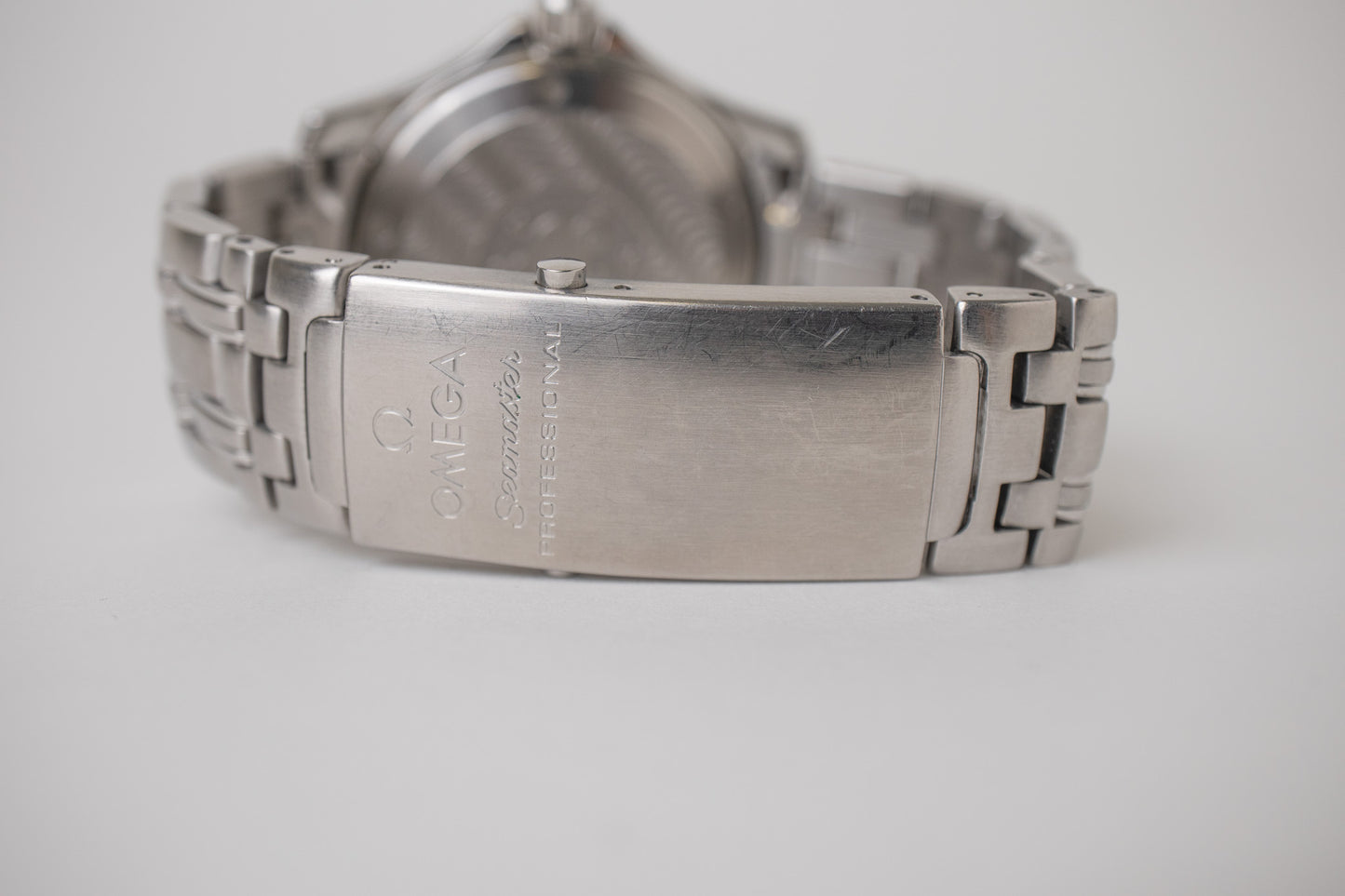 Omega Seamaster Midsize 2562.80