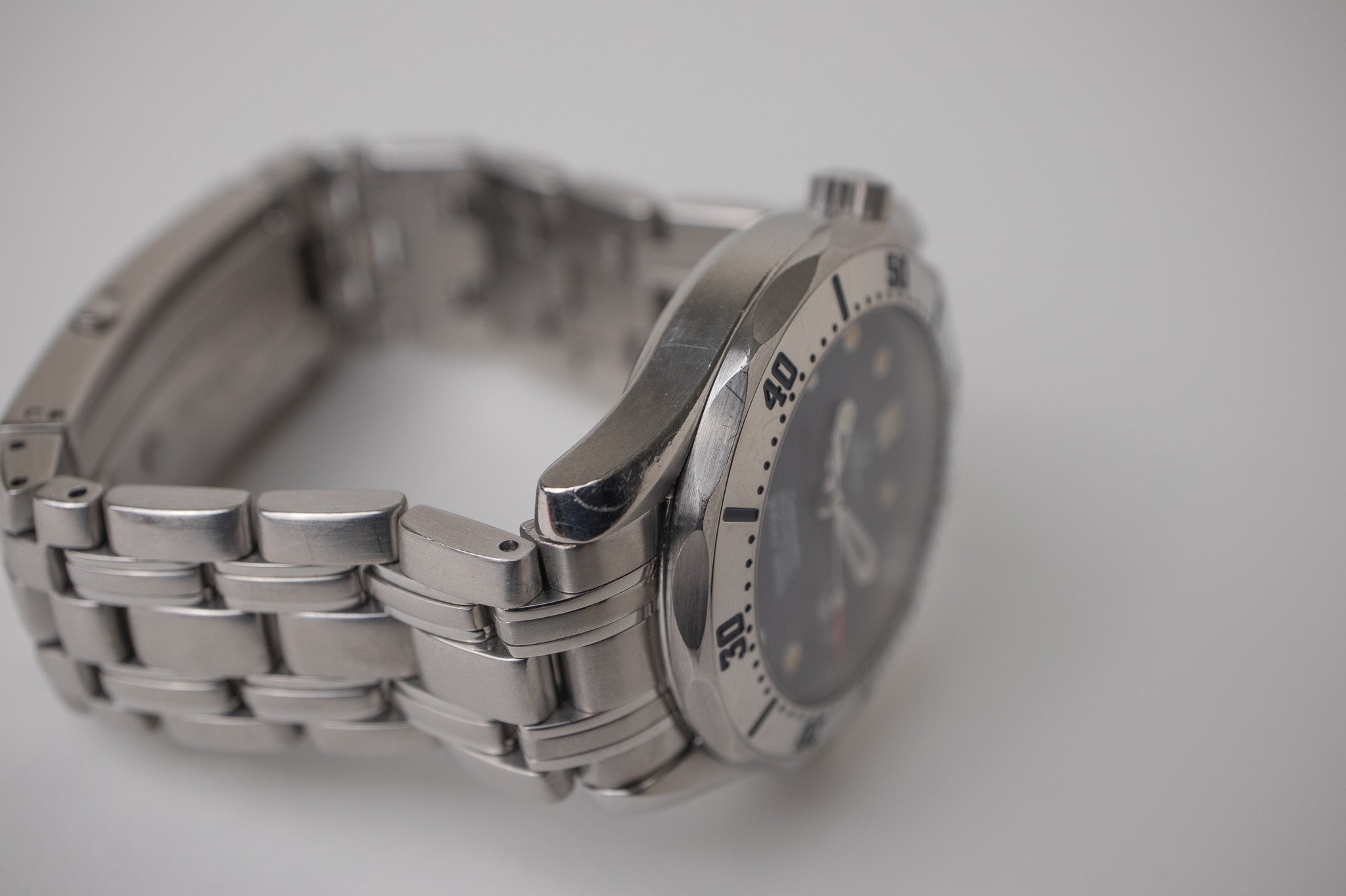 Omega Seamaster Midsize 2562.80