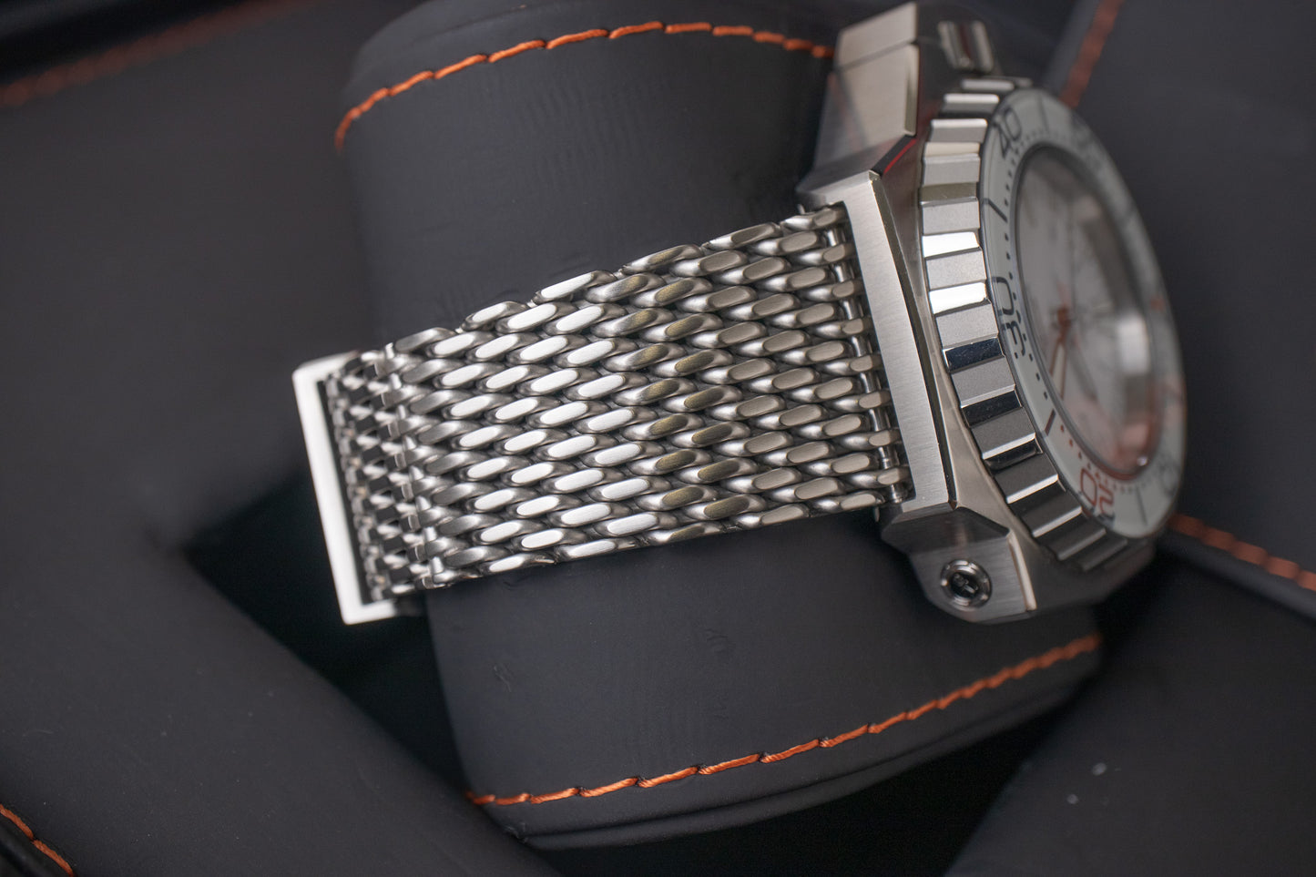 Omega Seamaster Ploprof 1200M