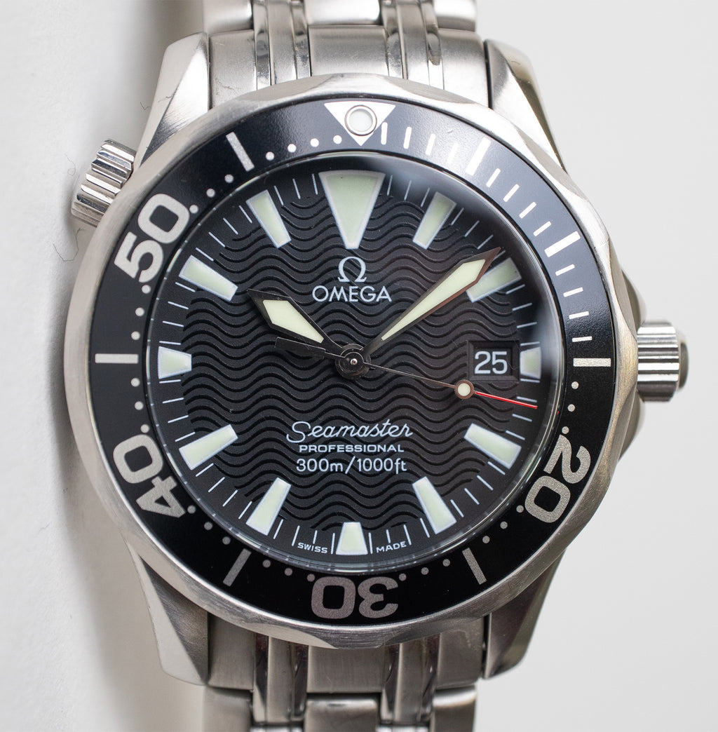 Omega Seamaster Quartz James Bond Midsize 2262.50