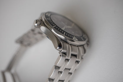 Omega Seamaster Quartz James Bond Midsize 2262.50