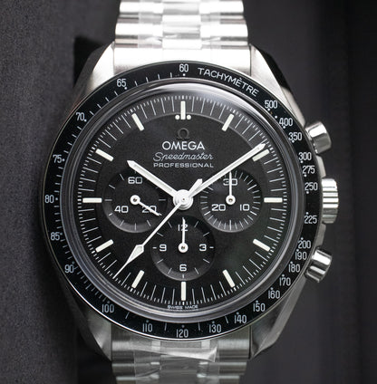 Omega Speedmaster 310.30.42.50.01.002 Sapphire