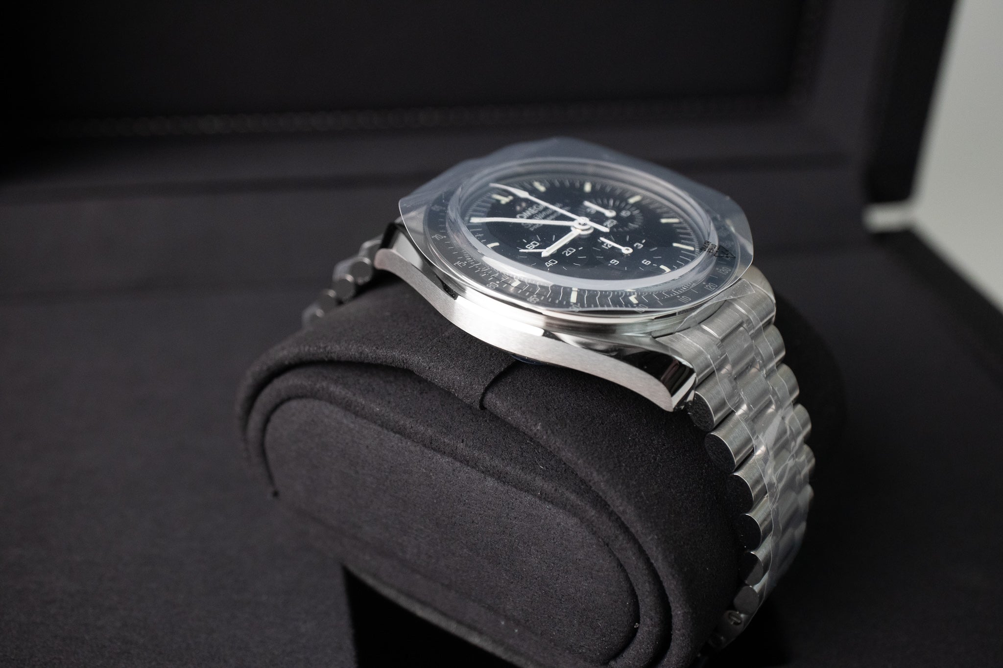 Omega Speedmaster 310.30.42.50.01.002 Sapphire