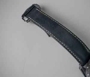 Omega Speedmaster Dark Side of The Moon Pitch Black