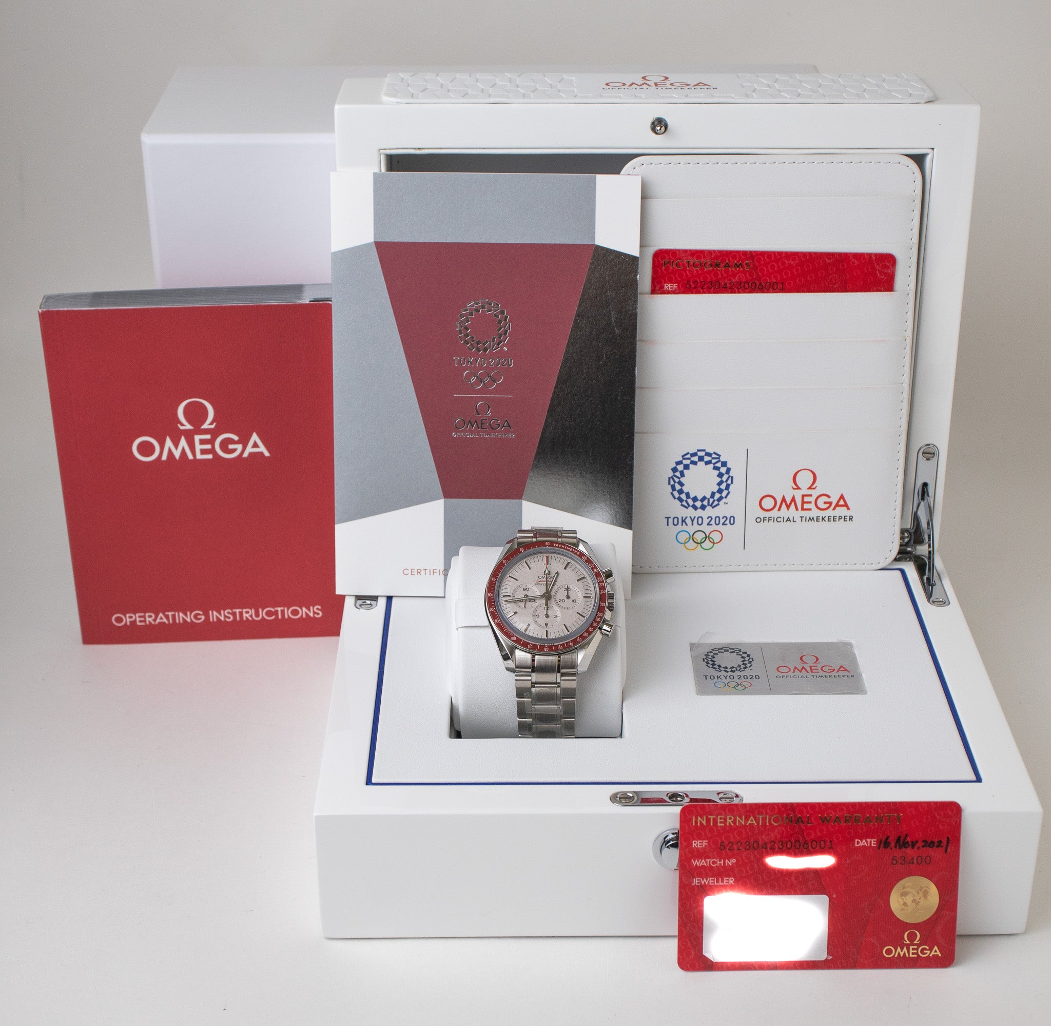 Omega Speedmaster Tokyo 2020 “Rising Sun” 522.30.42.30.06.001