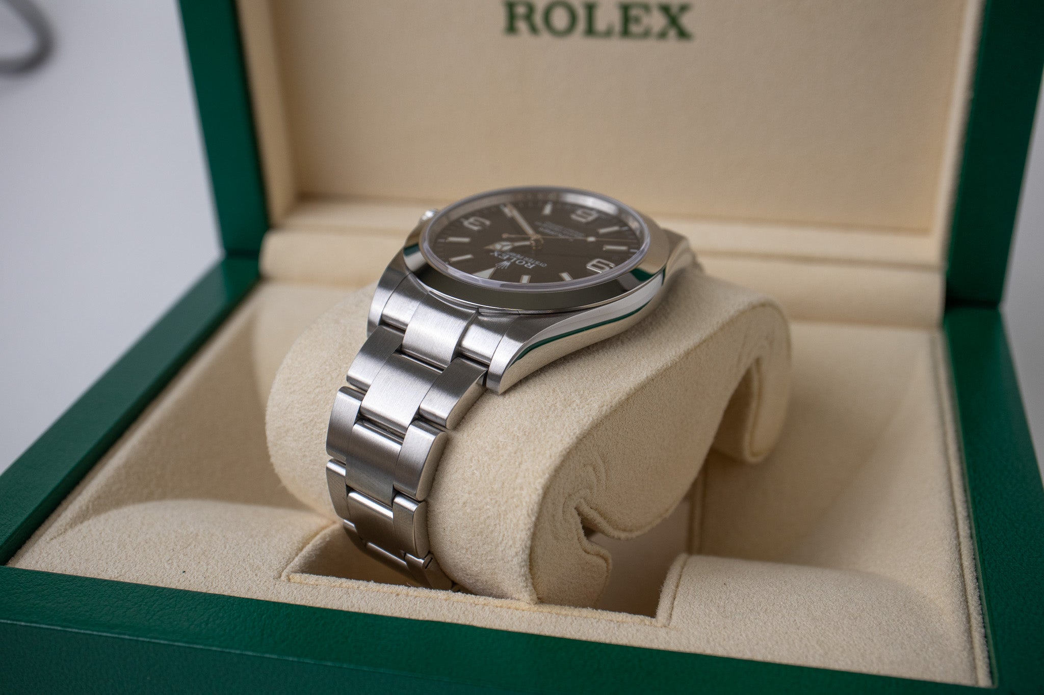 Rolex Explorer I 214270