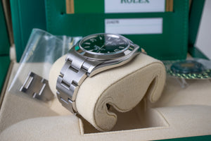 Rolex Explorer I 214270