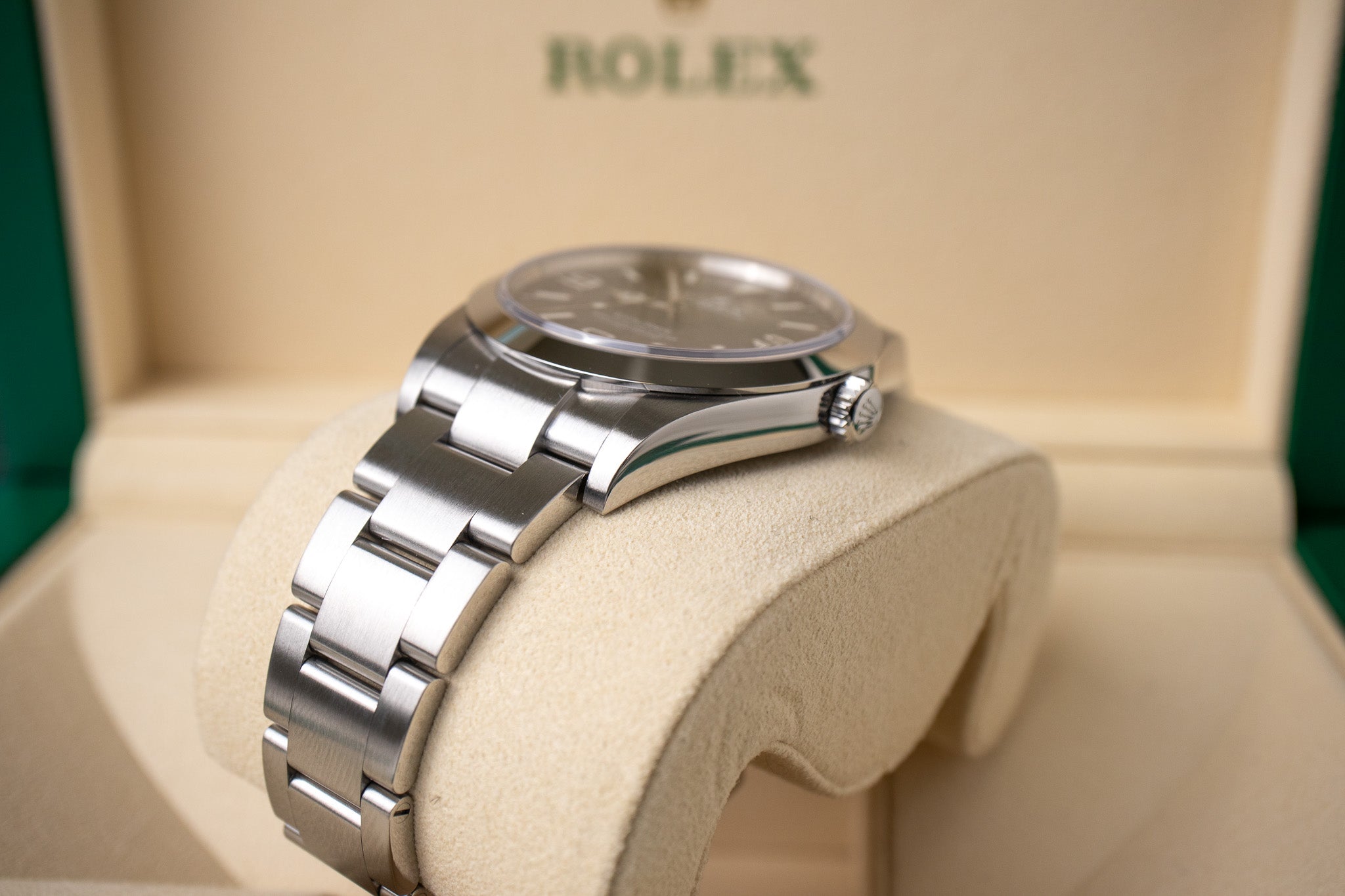 Rolex Explorer I 214270