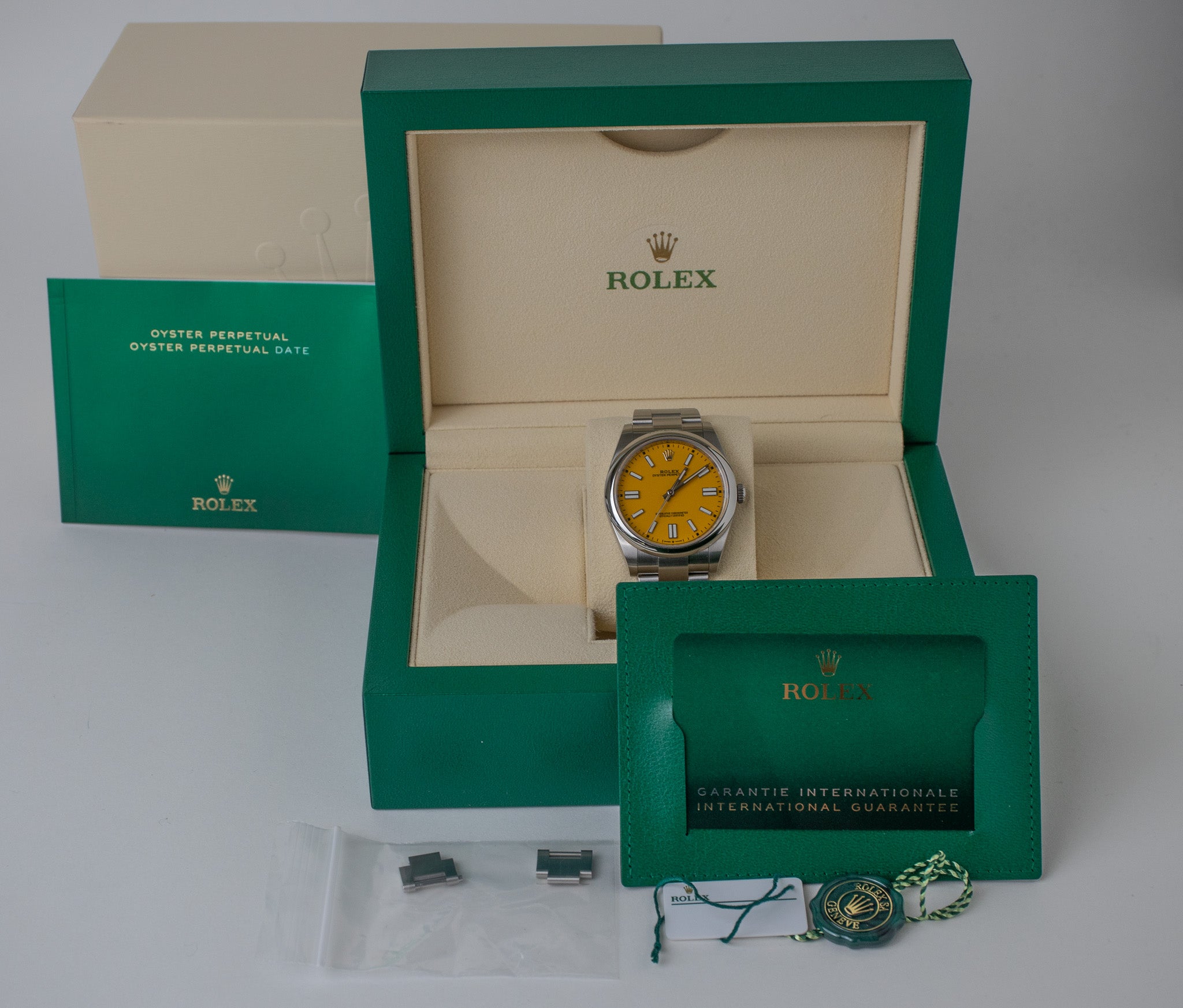 Rolex OP 41 Mustard Yellow 124300