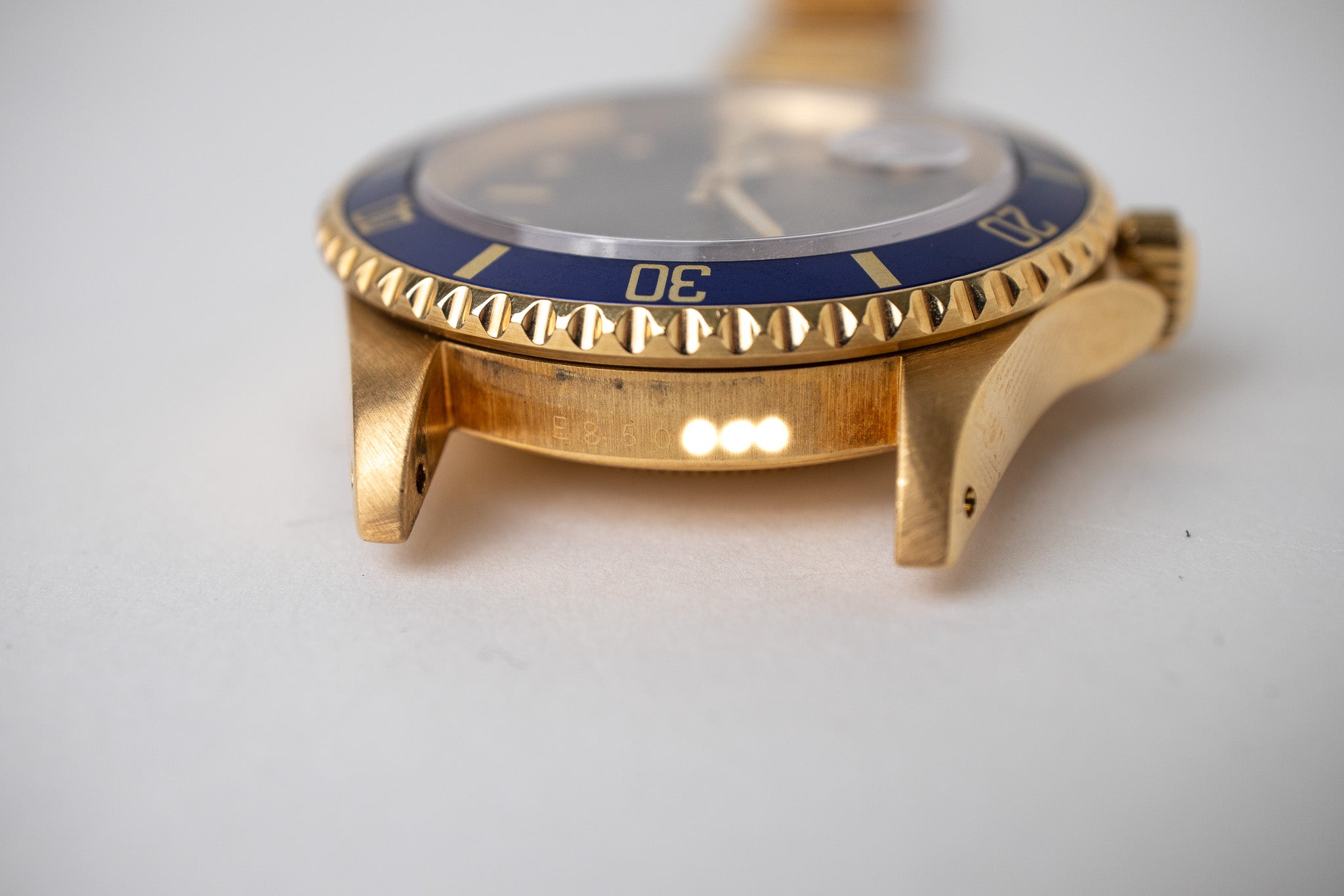 Rolex Submariner 16618 18K YG Purple Dial