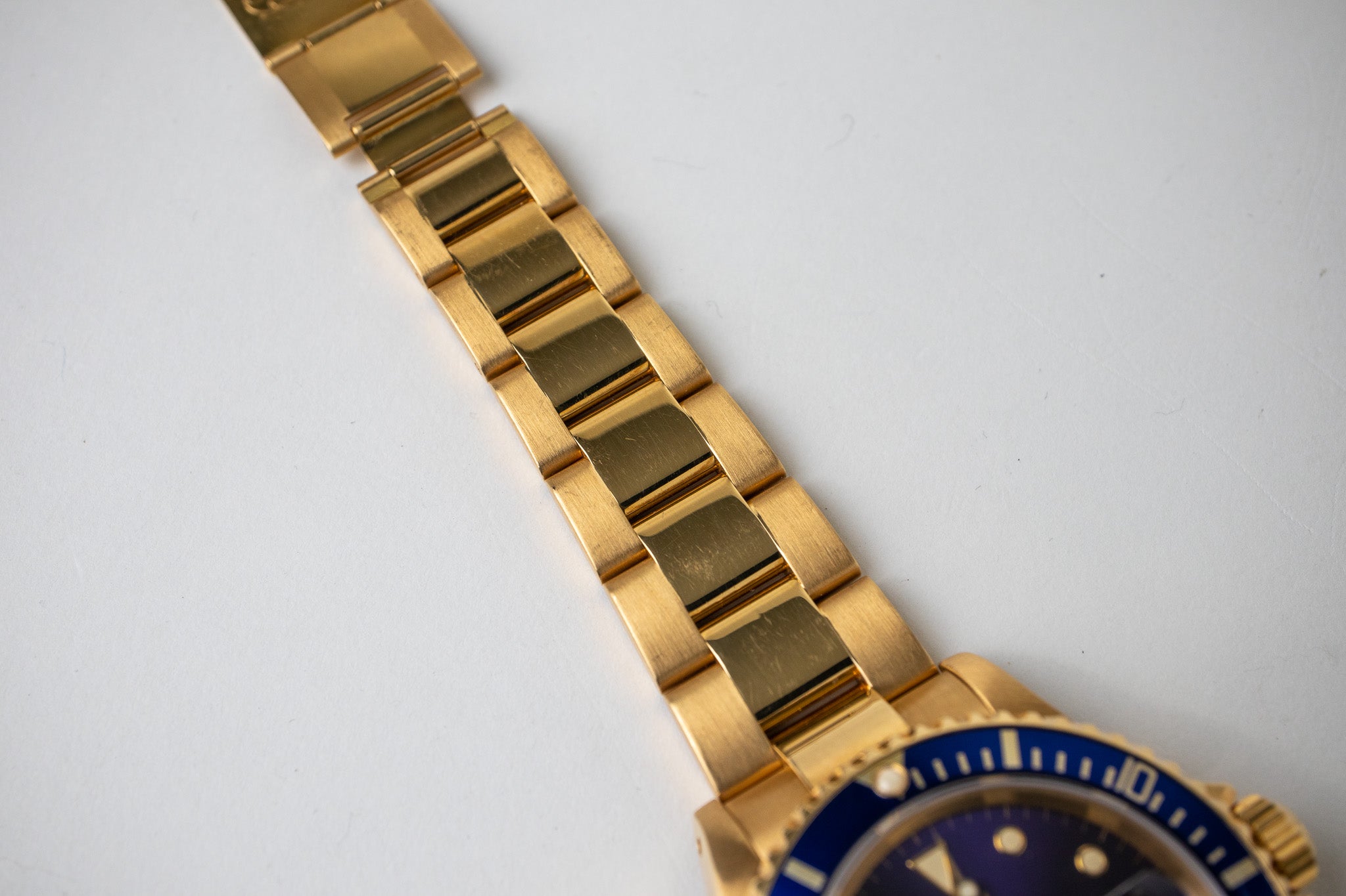 Rolex Submariner 16618 18K YG Purple Dial