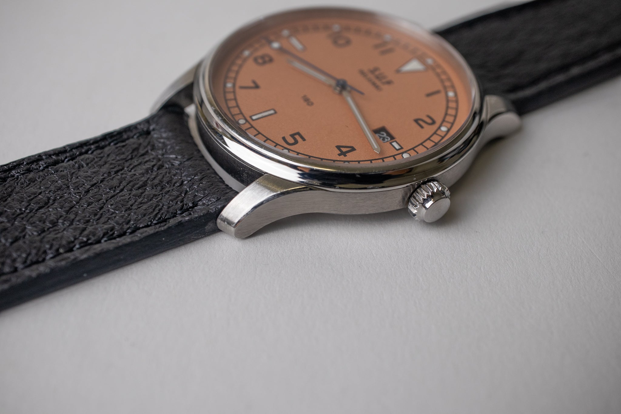 SUF Helsinki 180 Frosted Salmon Dial