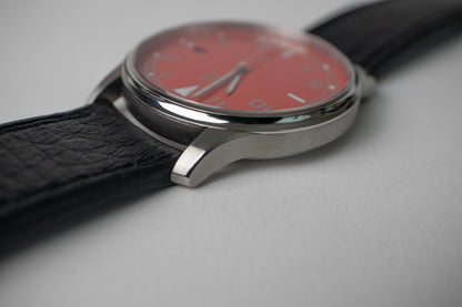 SUF Helsinki 180 Red Dial