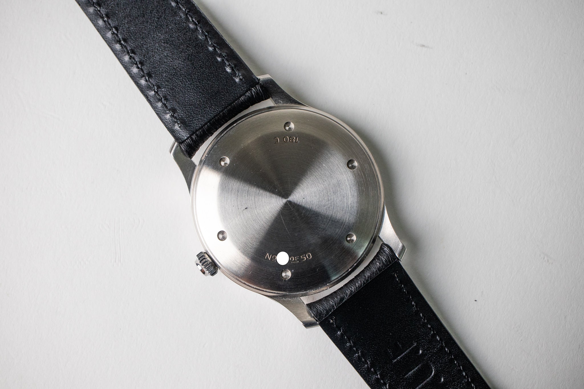 SUF Helsinki 180 Red Dial