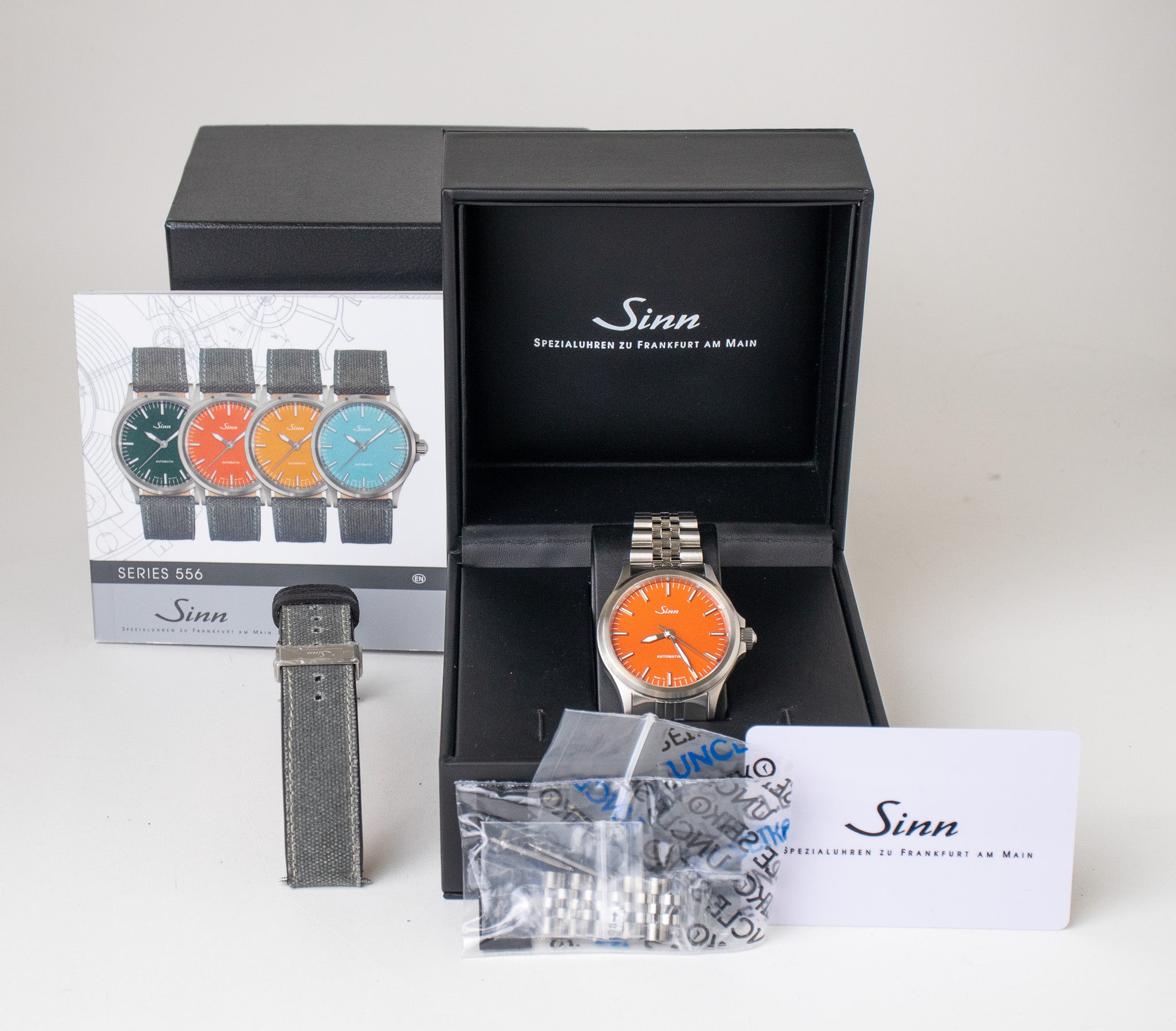 Sinn 556 Karneolrot 556.0116 – Belmont Watches