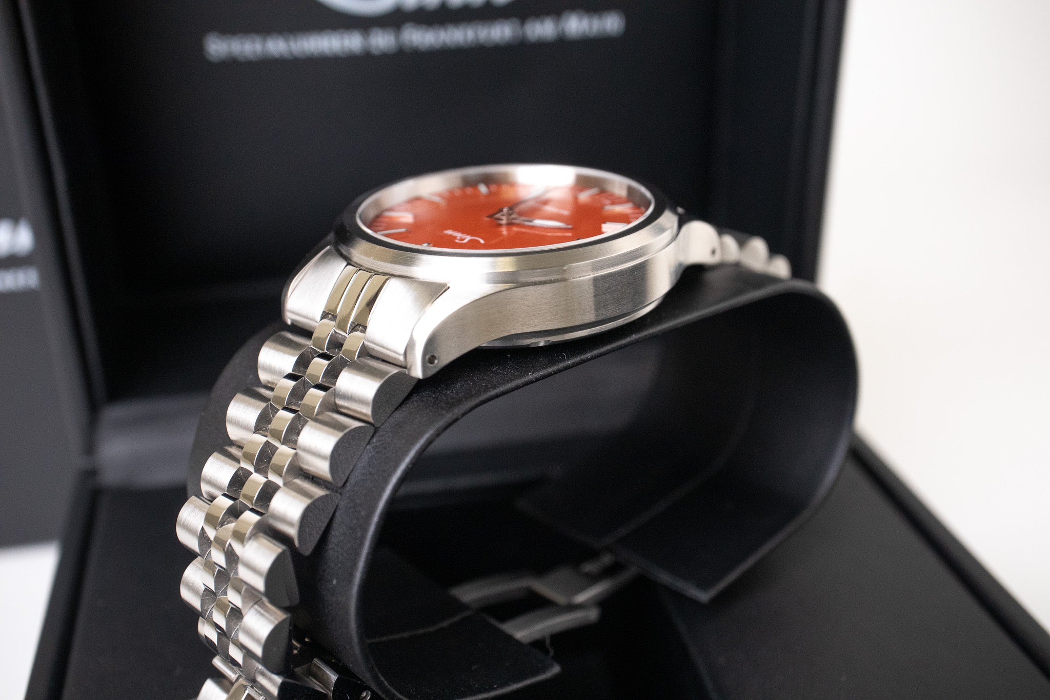 Sinn 556 Karneolrot 556.0116