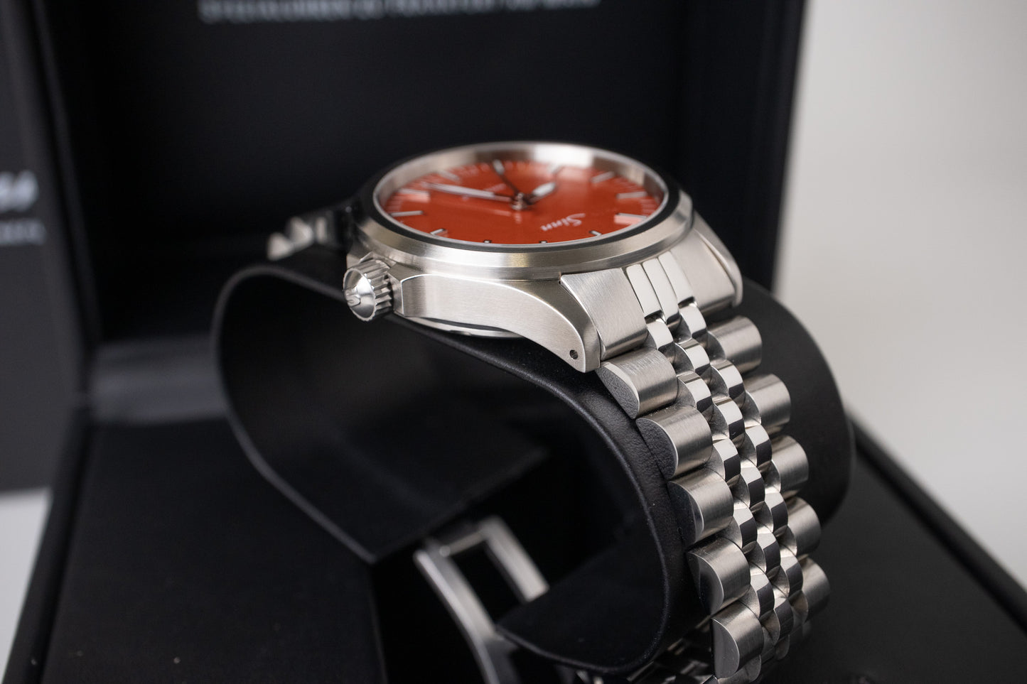 Sinn 556 Karneolrot 556.0116