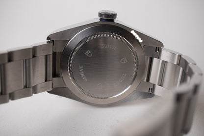 Tudor Black Bay 79220B