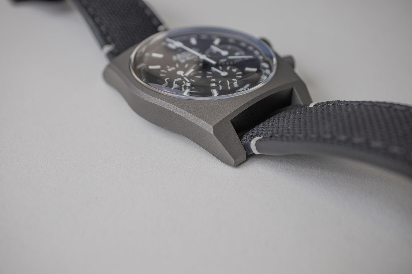 Zenith Chronomaster Revival Shadow 97.T384.4061/21.C822 Titanium