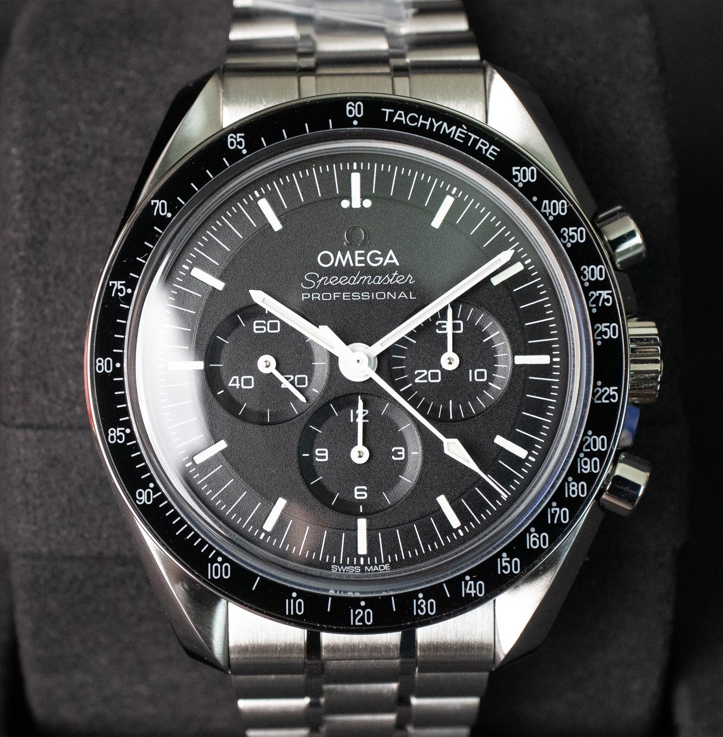Omega Speedmaster 310.30.42.50.01.002 Sapphire